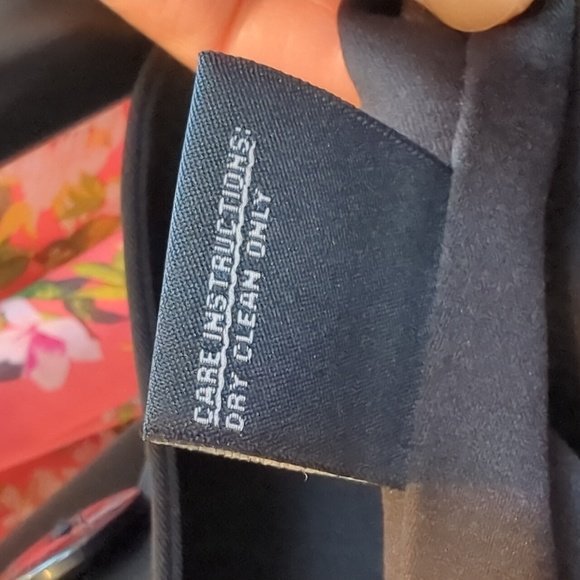 JONES NEW YORK TRENCH COAT - Picture 11 of 17